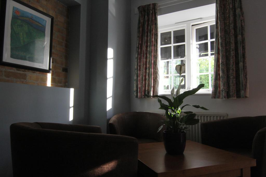 Yha Medway Pansiyon Gillingham  Dış mekan fotoğraf