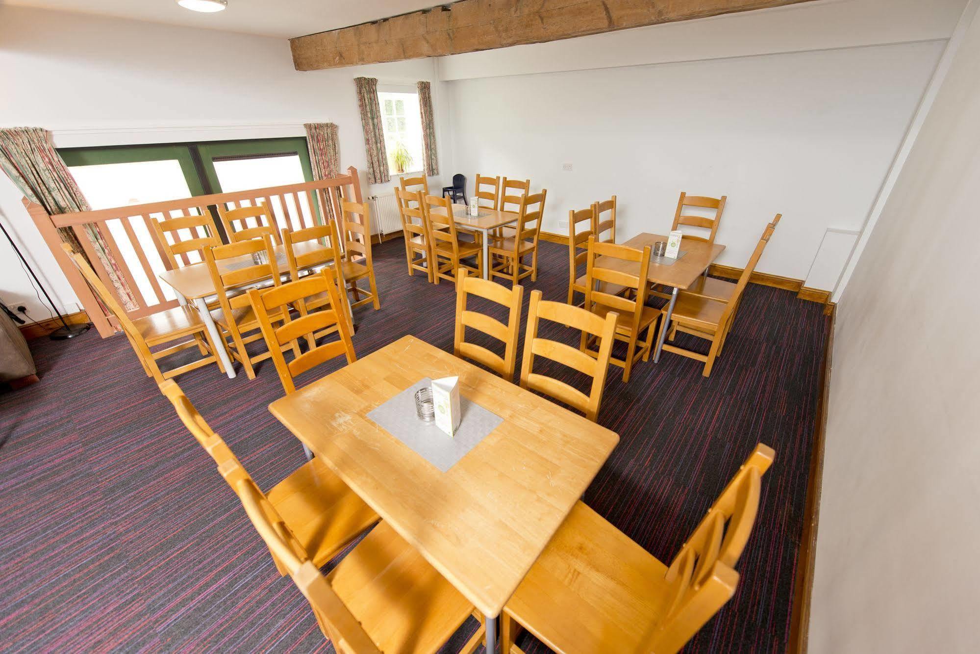 Yha Medway Pansiyon Gillingham  Dış mekan fotoğraf