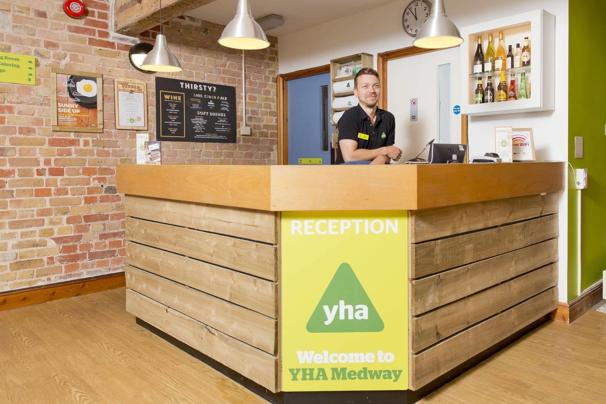 Yha Medway Pansiyon Gillingham  Dış mekan fotoğraf
