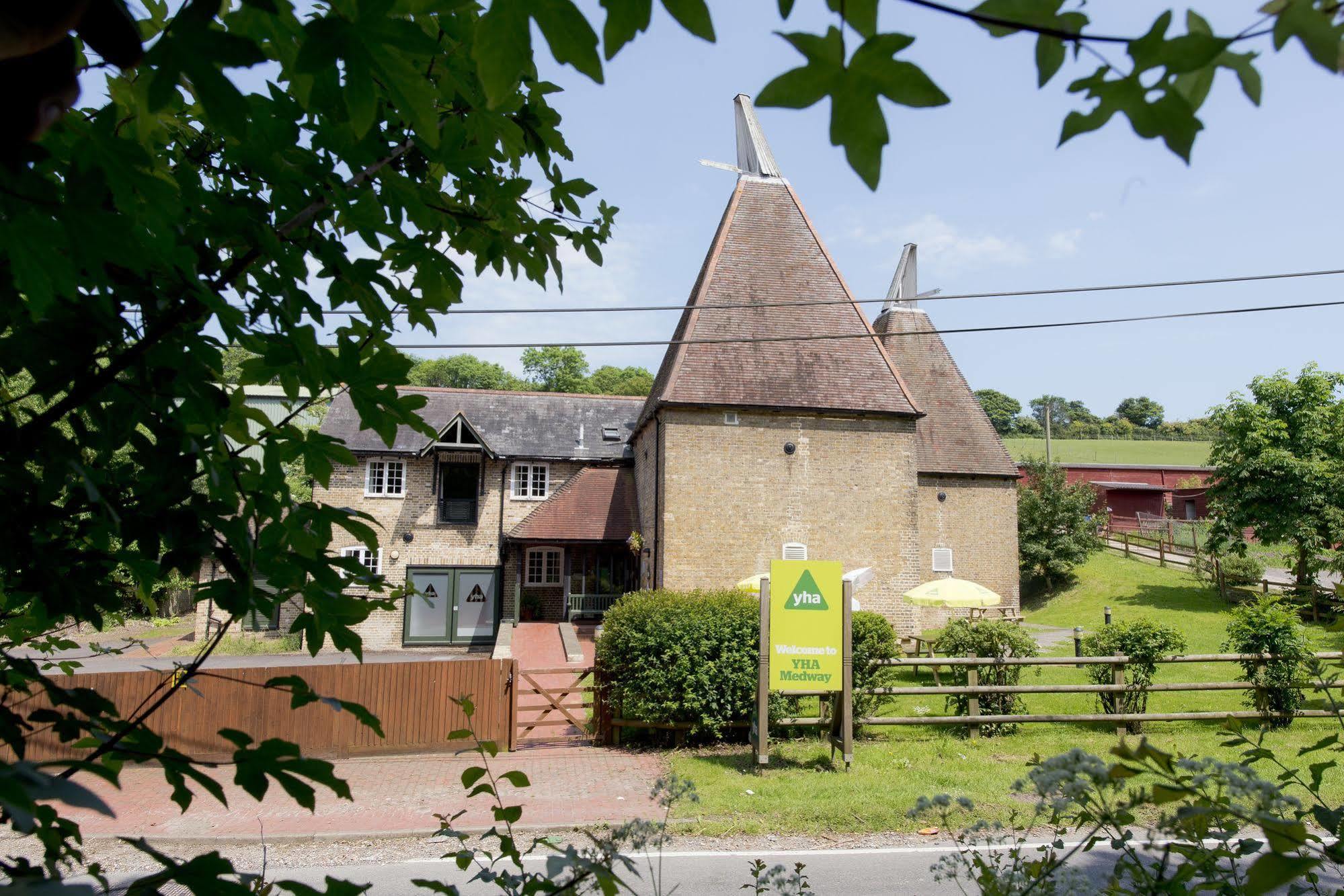 Yha Medway Pansiyon Gillingham  Dış mekan fotoğraf